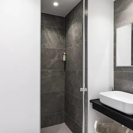 Apartman Ref 1432 - 3 Bedroom For Rent Centre Cannes